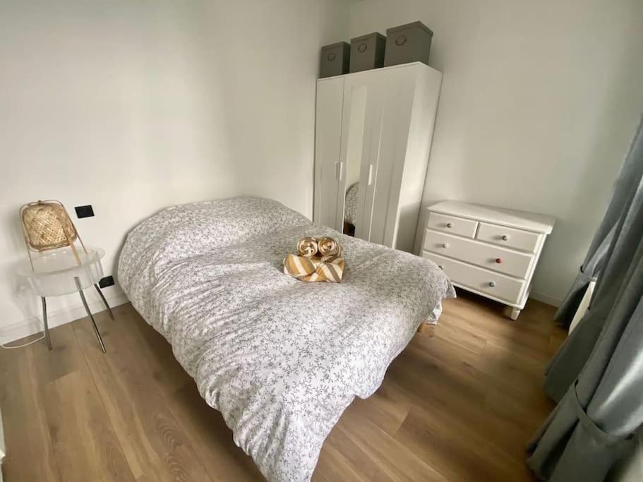 Apartamento Le Gustave, Charme & Equipements Au Coeur De Ruan Exterior foto